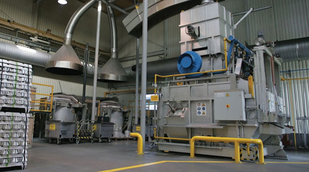 The Polish foundry replaced two crucible furnaces with a tilting melting and holding system developed by StrikoWestofen, and nearly cuts in half its energy consumption per metric ton of molten aluminum.