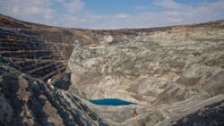 The Jeffrey mine in Quebec was a chrysotile asbestos source up to 2 km in diameter and 350 m deep Mining began in 1879 but began to decline in the 1980s as global asbestos demand fell The mine has been inactive since 2001 Alliance Magnesium estimates that eastern Quebec has 800 million metric tons of serpentine tailings available as raw material for magnesium production The Jeffrey mine in Quebec was a chrysotile asbestos source up to 2 km in diameter and 350 m deep Mining began in 1879 but began to decline in the 1980s as global asbestos demand fell The mine has been inactive since 2001 Alliance Magnesium estimates that eastern Quebec has 800 million metric tons of serpentine tailings available as raw material for magnesium production