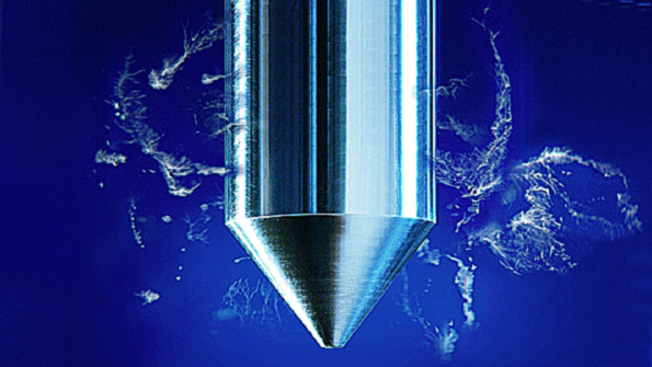 The SonoPower Digital 3S increases process reliability for ultrasonic applications in industrial component cleaning and electroplating