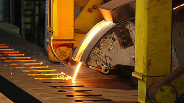 FederalMogulrsquos Powertrain division includes several metalcasting operations in North America Europe and Asia casting aluminum pistons and specialty steel piston rings Shown is its steel foundry in Burscheid Germany