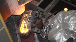 Two Kuka Robotics KR 1000 Titan robots are able to maximize the task of filling sand molds with ductile iron with minimal waste and optimal efficiency Two Kuka Robotics KR 1000 Titan robots are able to maximize the task of filling sand molds with ductile iron with minimal waste and optimal efficiency