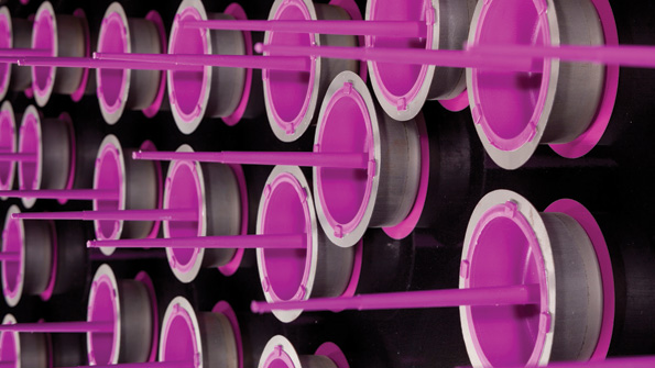 Sample parts made of zincplated steel and a customized biobased polyamide called Vestamidreg Terra were injection molded and adhesively bonded in a single step using an adhesion promoter called Vestameltreg Hylink