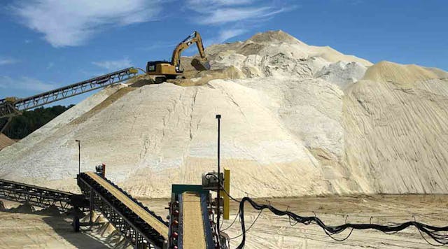 The combination of Fairmount Santrol and Unimin will supply industrial silica (foundry sand, proppants) at an annual production capacity of approximately 45 million tons of sand and minerals. Their combined reserves are projected at more than 1.3 billion tons.