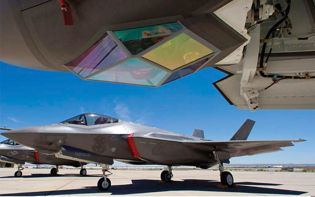 F35 azimuth gimbal housing