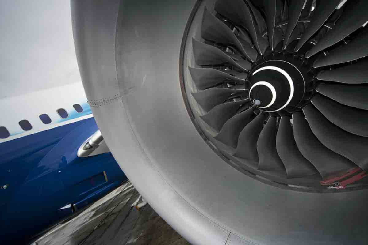Rolls-Royce Trent 1000 closeup