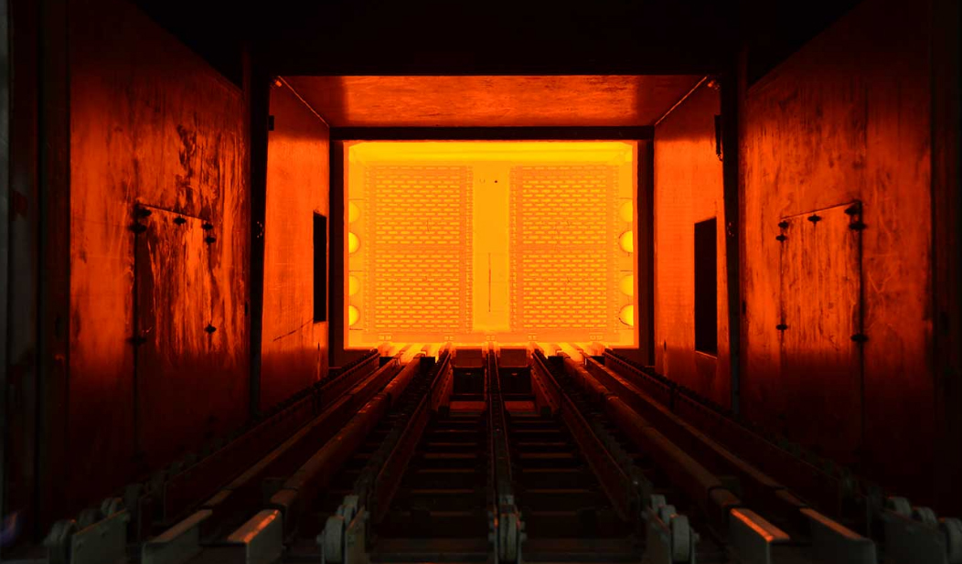 AFC-Holcroft batch furnace