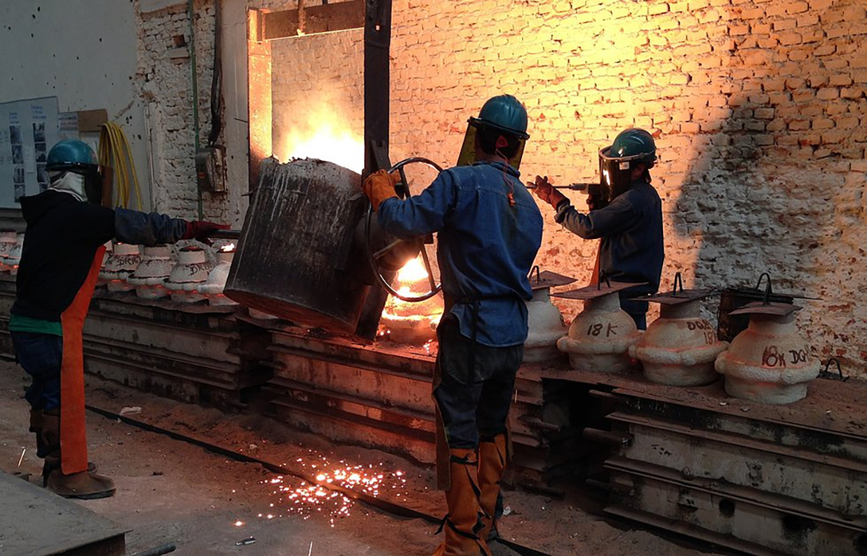 Corp. POK mold filling