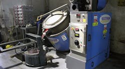 The Acutrak® DEH furnace is a compact system available in stationary and tiltable versions, with an integrated power supply. The Acutrak® DEH furnace is a compact system available in stationary and tiltable versions, with an integrated power supply.