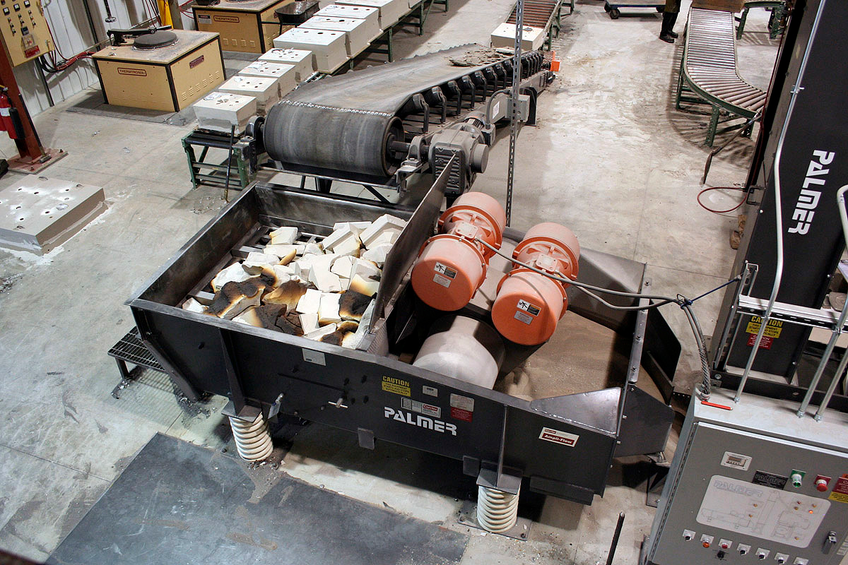 There are two basic types of sand reclamation systems &ndash; mechanical and thermal &ndash; to treat chemically bonded sand for reuse in molding and coremaking.