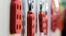 Machine lockout/tagout image.