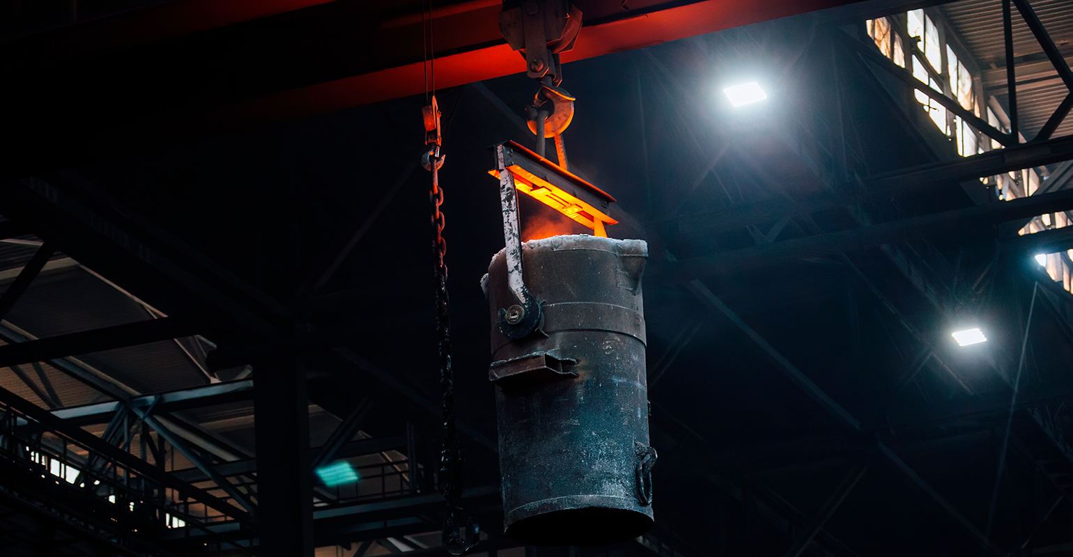 Advanced sensor technologies like load moment indicators, anti-collision systems and zone monitoring have become commonplace in modern cranes. These systems provide real-time data on load capacity, stability, and potential hazards, ensuring safer operations.