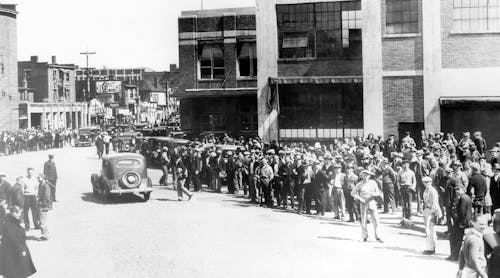 Labor walk-out. Cincinnati, 1930s.