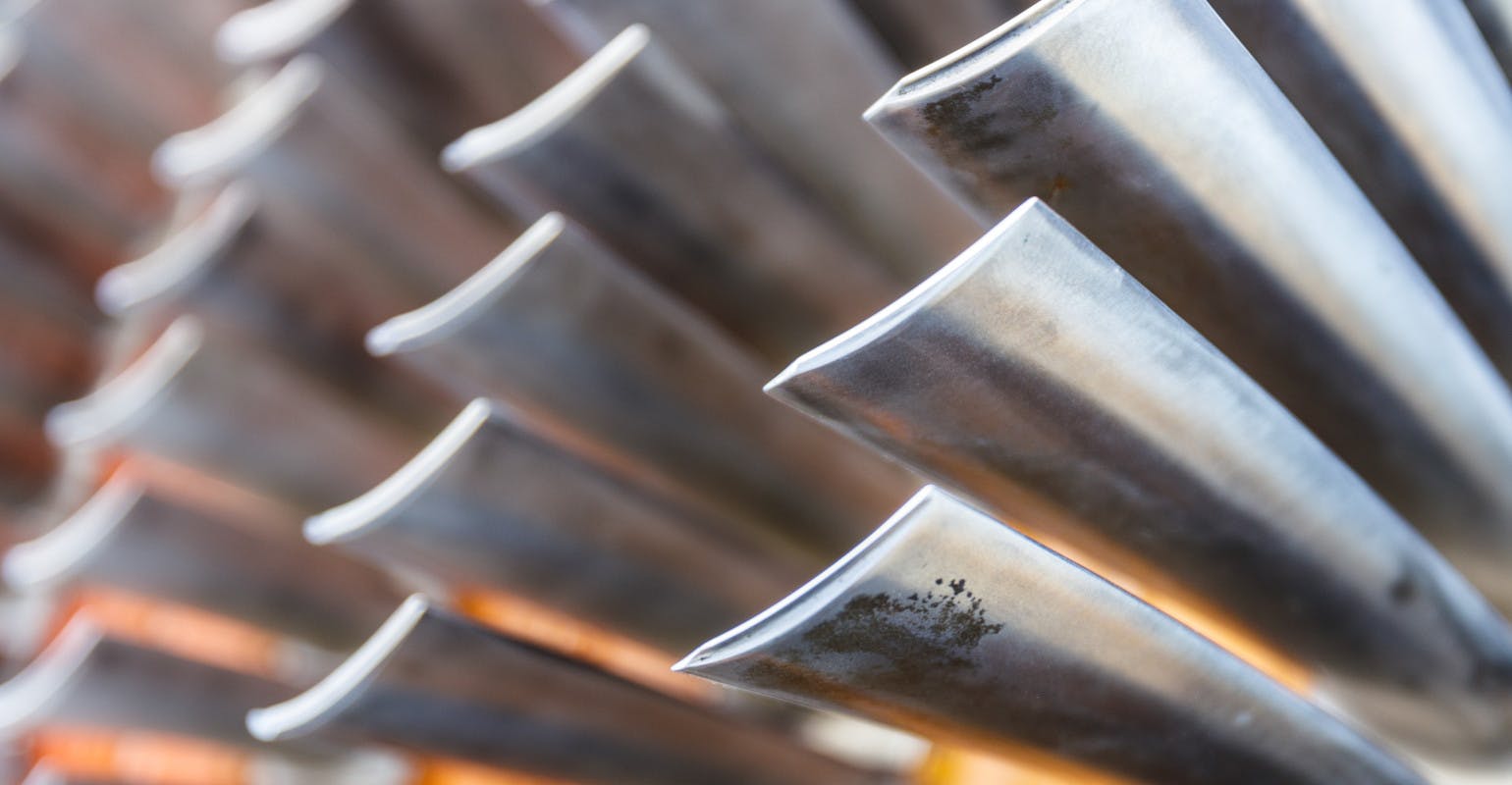 High-bypass turbofan engine blades.