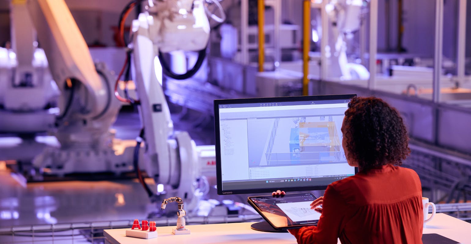 The OmniCore platform is a step toward a modular and futureproof control architecture that will help businesses adopt Artificial Intelligence, sensor, cloud, and edge computing systems to create advanced and autonomous robotic applications.