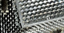 The thin, structureless layers of UltraPlas allow both nanoscale surface structures, e.g., for the nanoimprint process, and mirror-gloss surfaces to be perfectly reproduced. The thin, structureless layers of UltraPlas allow both nanoscale surface structures, e.g., for the nanoimprint process, and mirror-gloss surfaces to be perfectly reproduced.