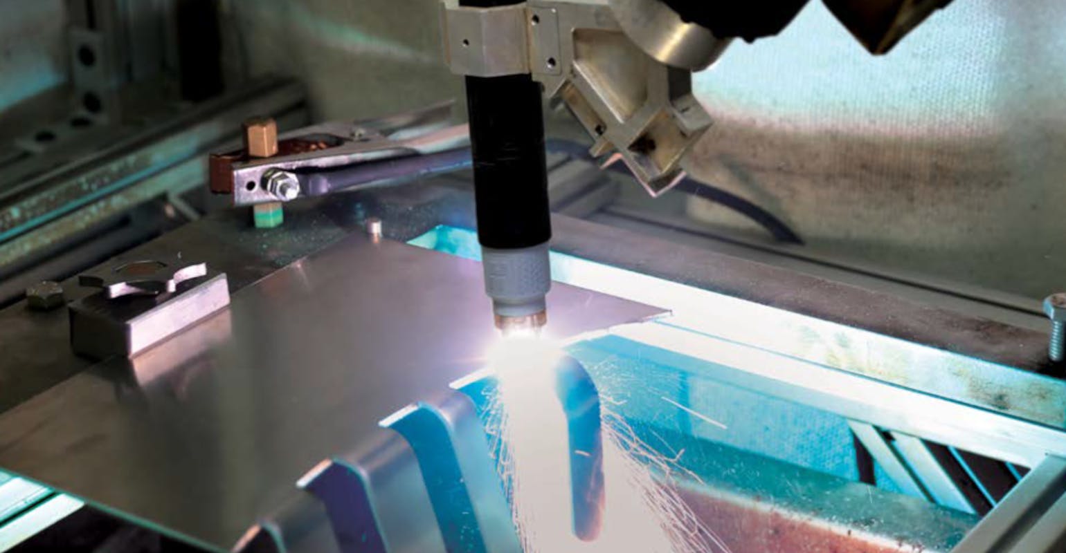 The Powermax SYNC integrates into robotic cells and is available in three industrial-grade power models &ndash; 65 A, 85 A or 105 A &ndash; for different metal thicknesses, and single-piece cutting cartridges for different cutting requirements.