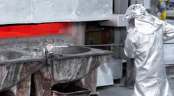 Skimming molten aluminum