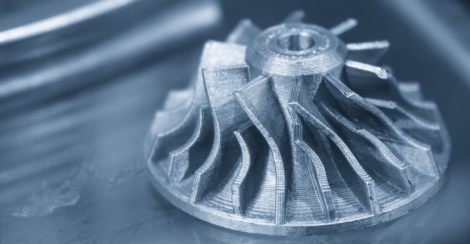 Automotive metal part manufacturing by 3D printing.