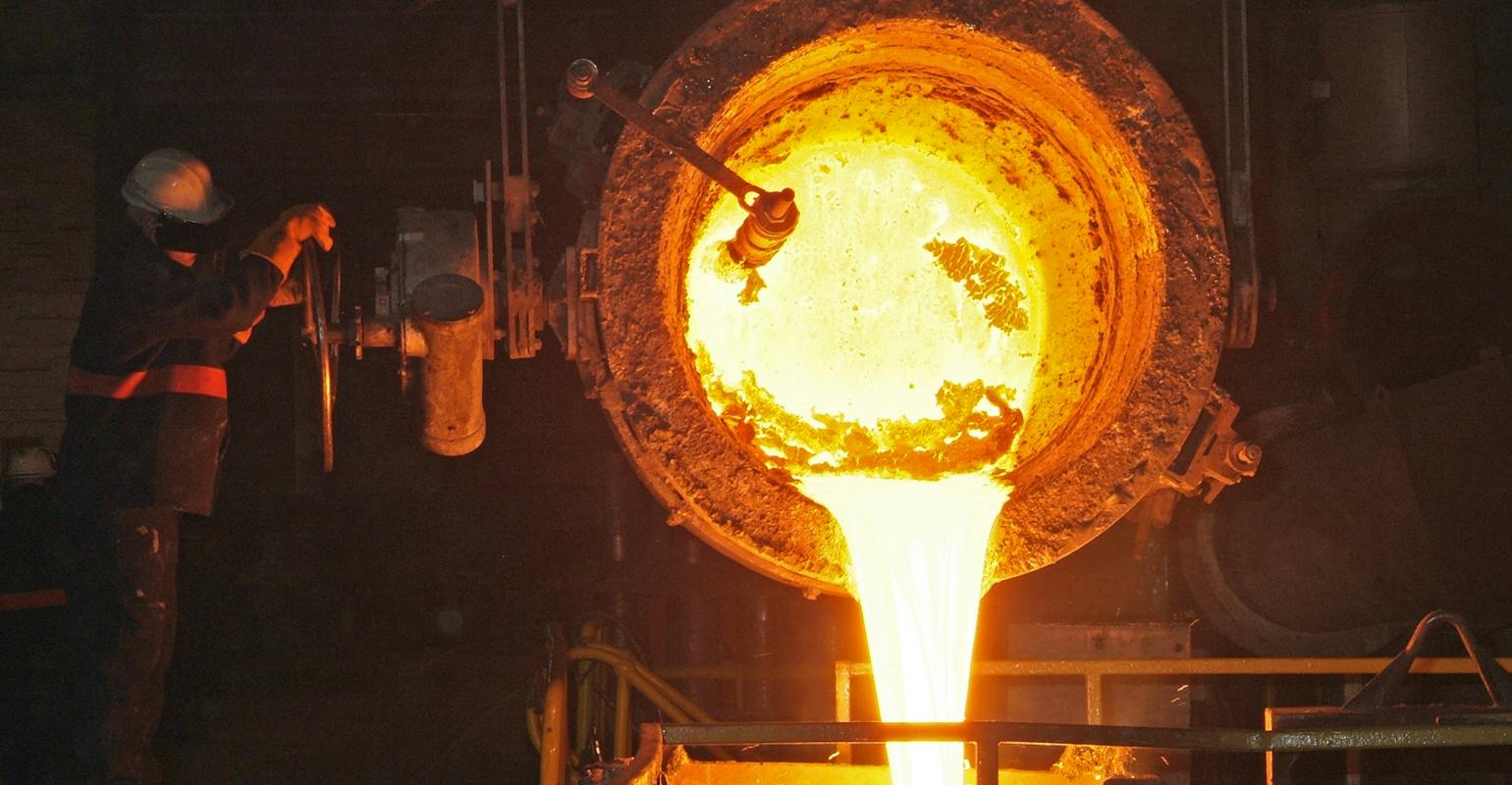 Goodwin Steel Castings pouring